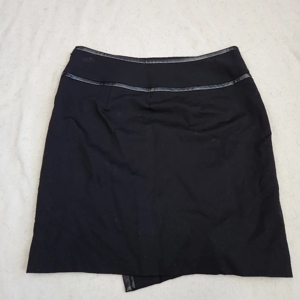 White House Black Market Black Boot Skirt Size 2